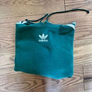 Used Cropped Adidas Sweatshirt (Womens)